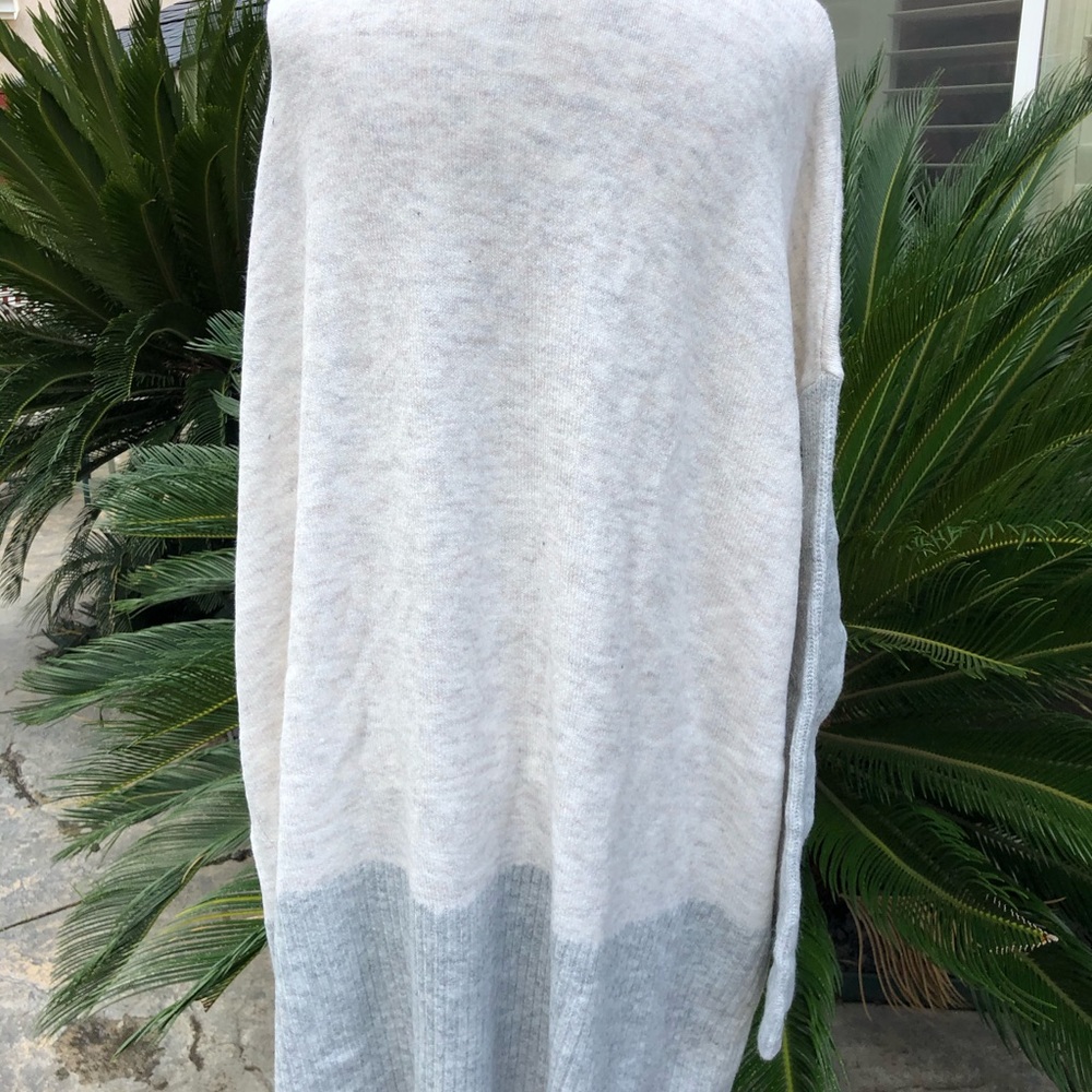 New Lane Bryant Cream/Gray Cardigan size 26/28 - Picture 5 of 7
